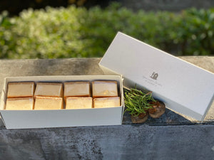 チーズキューブ8個セット（箱入り）【冷凍配送】